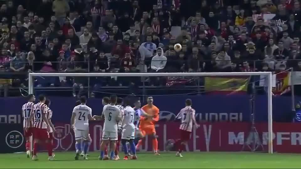 篮球篮网球员训练视频引粉丝关注